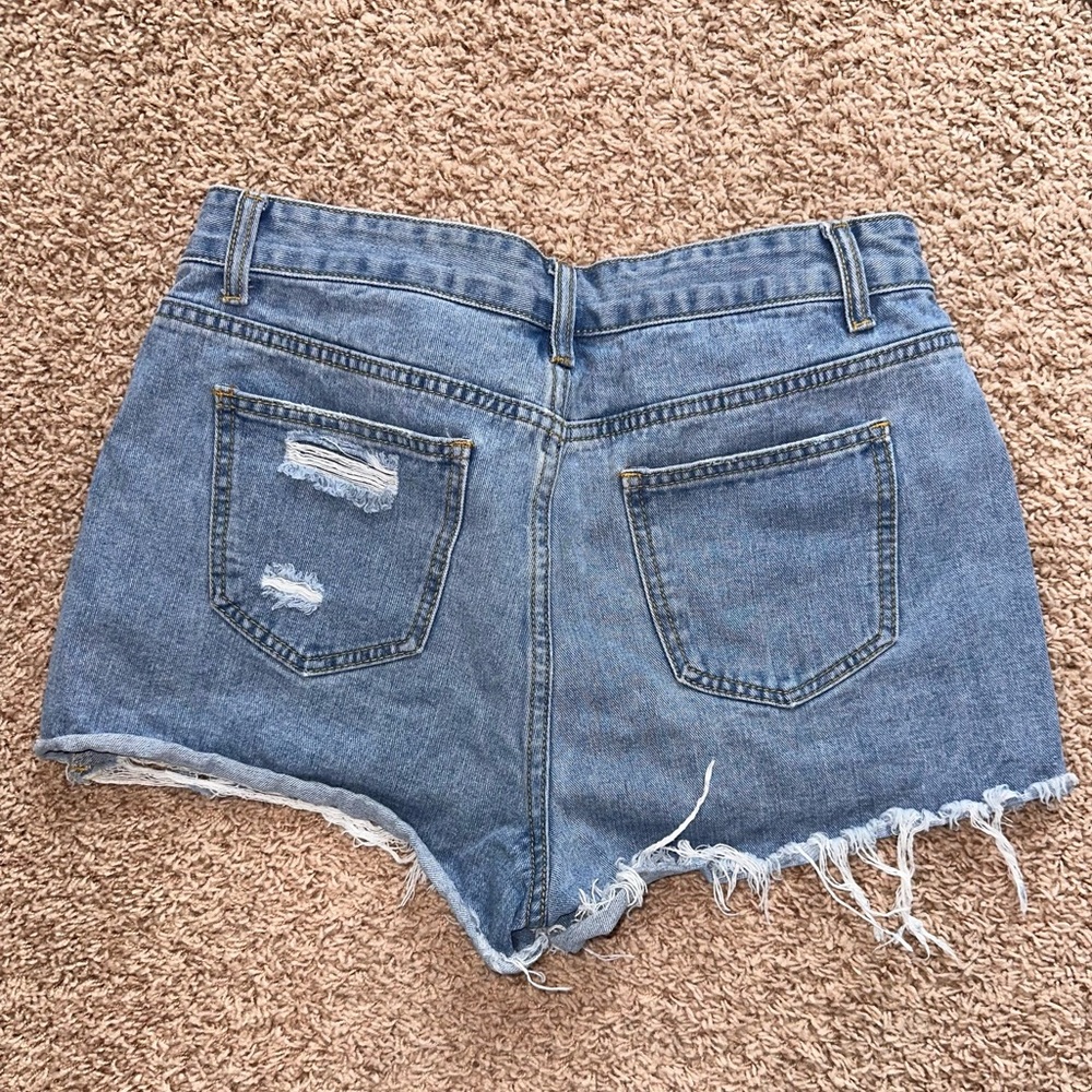 Cross button denim jean shorts